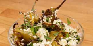 Πιπεριές με τυρί φέτα και ελαιόλαδο Πιπεριές με τυρί φέτα και ελαιόλαδο