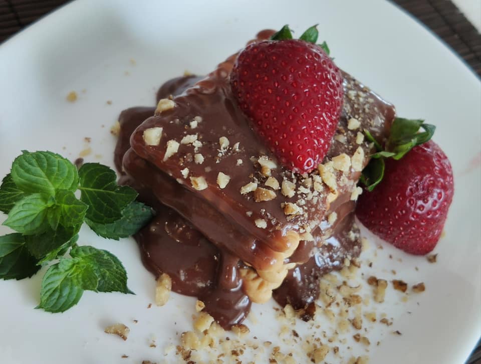 XorisOnoma Κάτι Γλυκό και Απλό