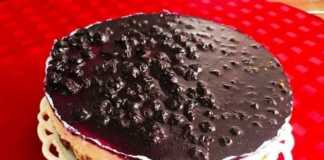 Ενα υπέροχο cheesecake με μαρμελάδα βατόμουρο