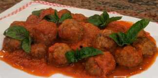 κεφτεδάκια κοκκινιστά
