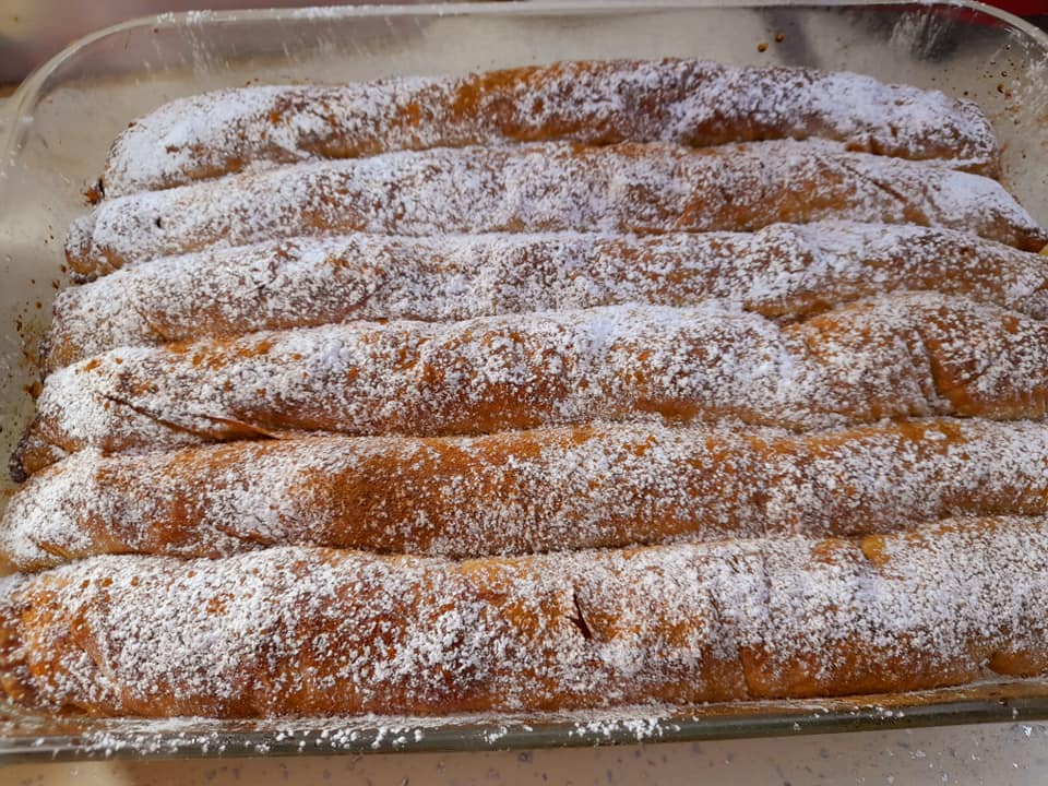 kolokithopitaN Κολοκυθόπιτα γλυκιά..