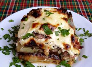 Μελιτζάνα με κιμά και τυρί!