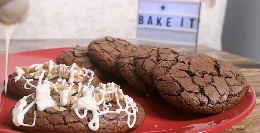 mpiskotaSokolatas Μπισκότα Σοκολάτας με υφή Μπραουνις