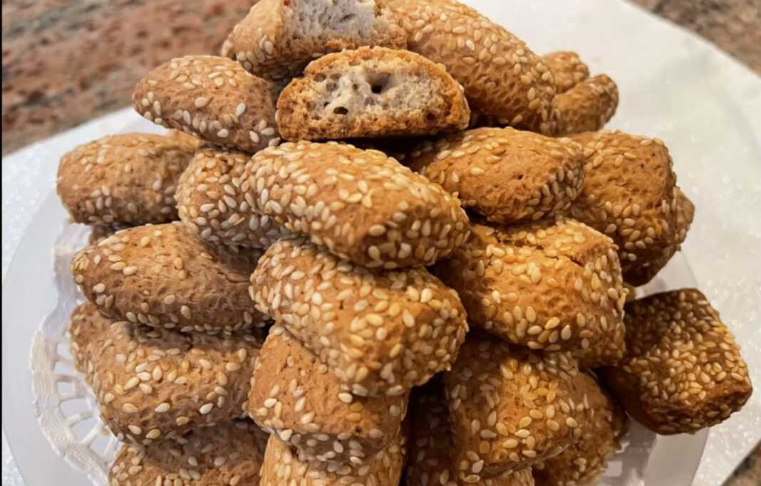 mpiskotaSousami Κουλουράκια με σουσάμι