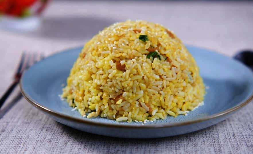 τηγανητοΡυζι Τηγανητό Ρύζι με αυγό