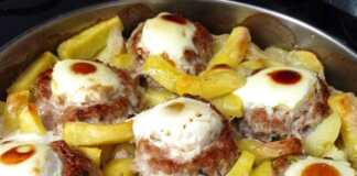 Μπιφτέκια – φωλιές στο φούρνο με πατάτες Μπιφτέκια φωλιές στο φούρνο με πατάτες, έτοιμα για σερβίρισμα.