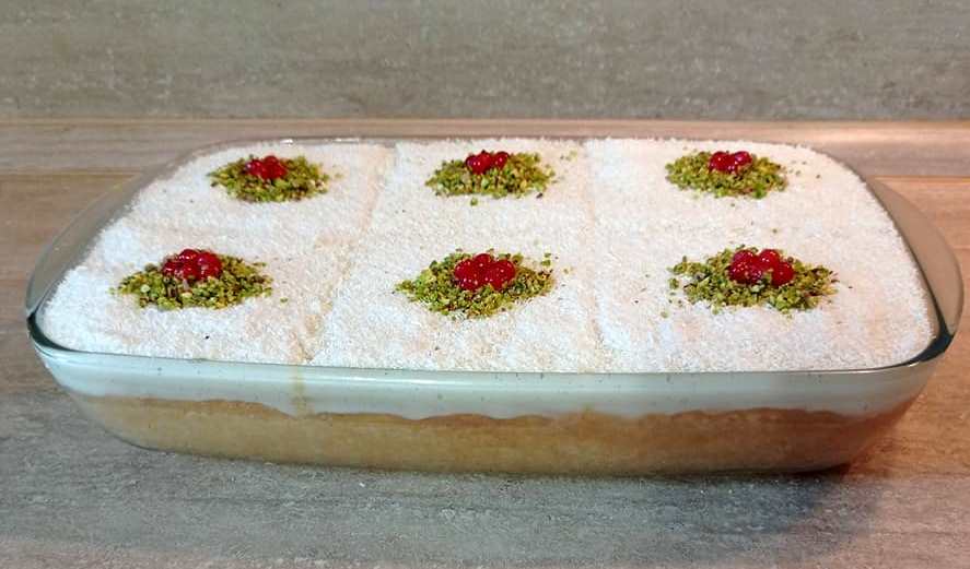 Siropiasti hionoula Σιροπιαστή Χιονούλα