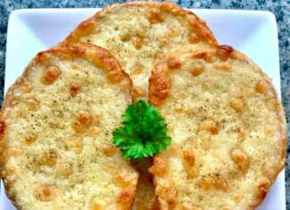  Φέτες ψωμιού με τυρί