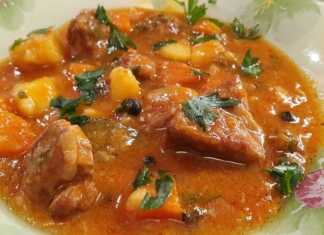 Σπιτικό Χοιρινό γκούλας