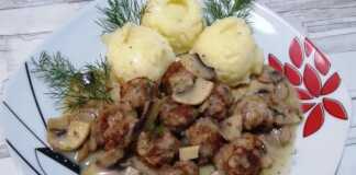 Κεφτεδάκια με σάλτσα μανιταριών