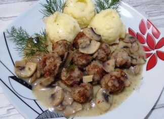 Κεφτεδάκια με σάλτσα μανιταριών