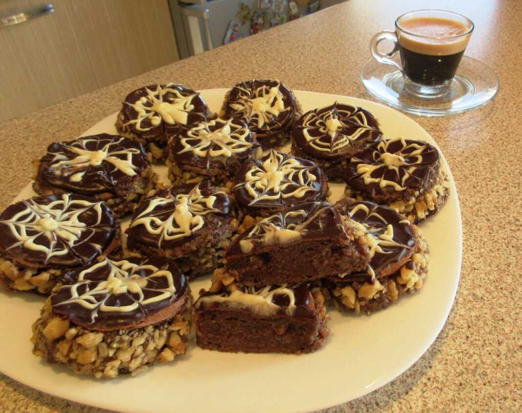 mpiskota sokolatas Μπισκοτένια Σοκολατένια γλυκά..