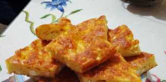 Η…. προζ’μοπ’τα (προζυμοπιτα) της γιαγιάς μου! Μια ολόκληρη προζυμόπιτα με φέτα έτοιμη να σερβιριστεί