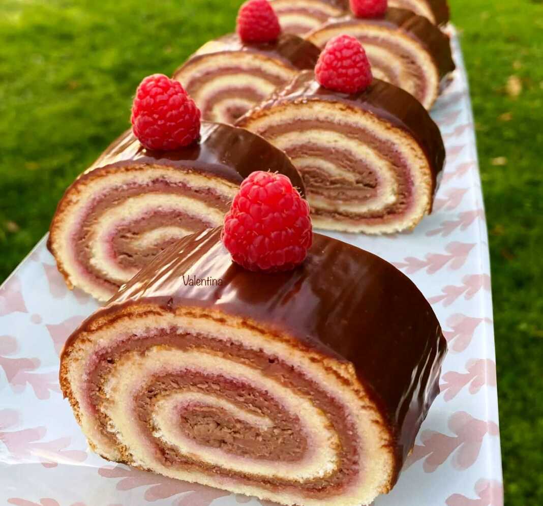 Ρολό με ζελέ βατόμουρο και γκανάζ