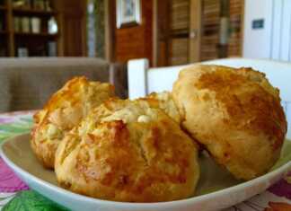 γιαουρτοψωμάκια με φέτα