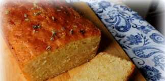Κέικ με Θυμάρι και Λεμόνι
