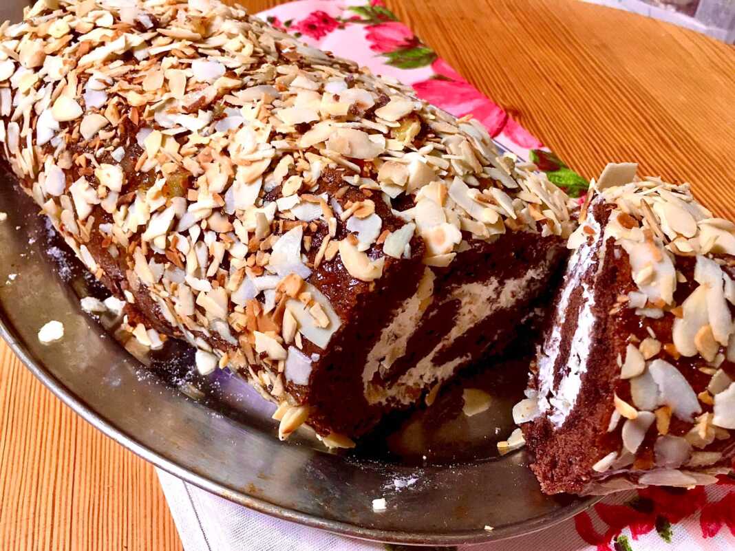 KormosAmigdaloPortokali Kορμός Αμυγδάλου