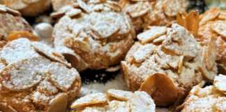 Αμυγδαλωτά με αλεύρι αμυγδάλου