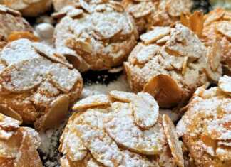 Αμυγδαλωτά με αλεύρι αμυγδάλου