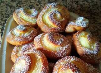 Μπριός με κρέμα λεμονιού