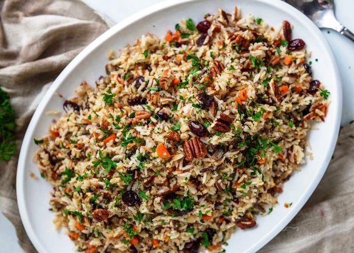eortastikoPilafi Εορταστικό Πιλάφι με ξηρούς καρπούς
