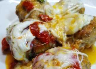 Κεφτεδάκια Φούρνου με τυρί και ντοματίνια