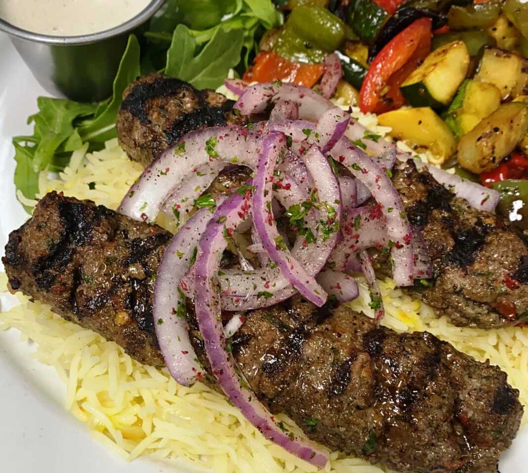 lavanezikaKoftaKEbap κιοφτά κεμπάπγιαουρτιού