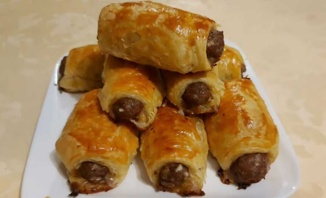 Λουκάνικα σφολιάτας