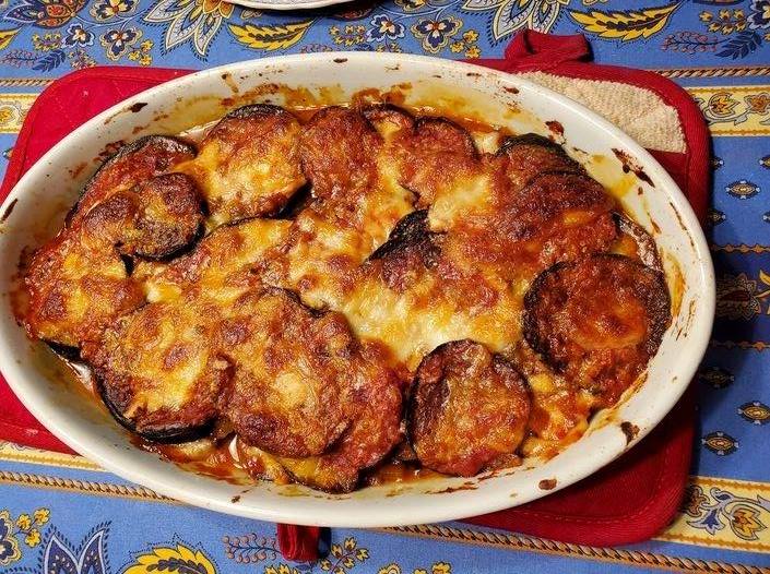 melitzanesFourno Μελιτζάνες Παρμεζάνα