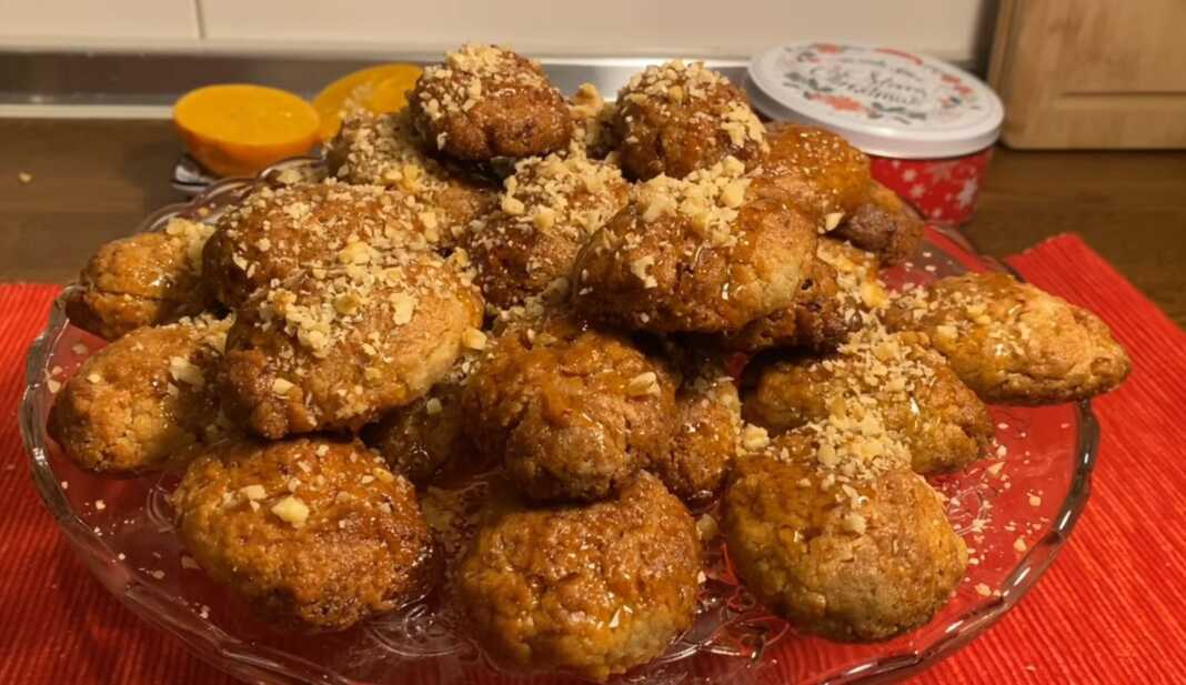 melomakarona Μελομακάρονα