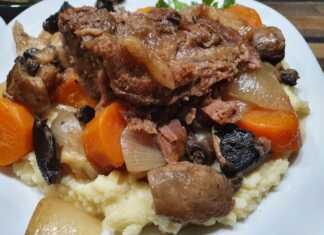 Μοσχάρι με λαχανικά στην κατσαρόλα