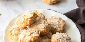 Αμυγδαλωτά