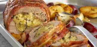 Γεμιστό ψητό χοιρινό με δαμάσκηνα και κρεμμύδια