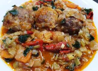 Κεφτέδες με πράσα στο φούρνο