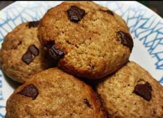 Χειροποίητα μπισκότα μαύρης σοκολάτας