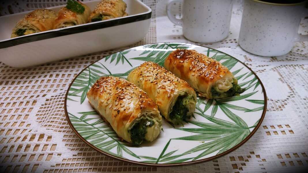 Μπουρεκάκια τραγανά με σπανάκι