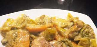 Χοιρινές μπριζόλες με πράσο, σέλινο και σελερυ