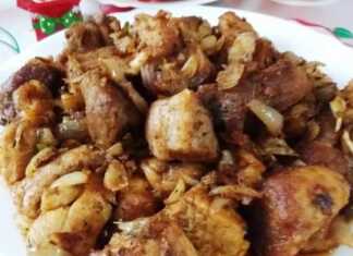 Χοιρινή τηγανιά με κρεμμύδια