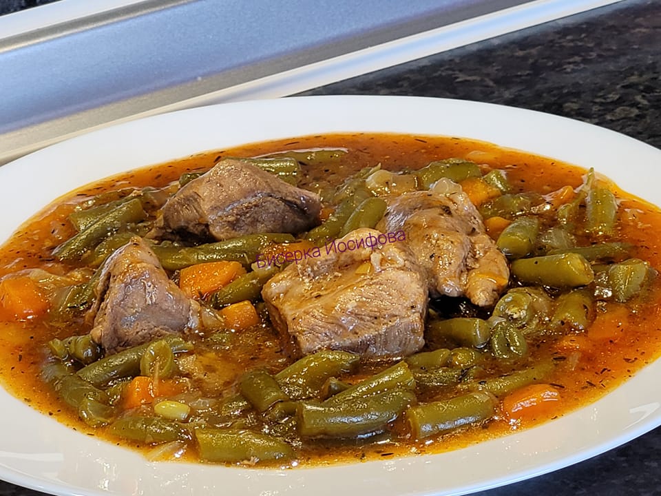 hoirinoFasolakia Χοιρινό με Φασολάκια