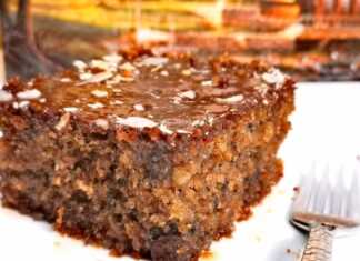 Καρυδόπιτα Σιροπιαστή