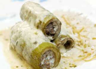 Κολοκυθάκια γεμιστά στον φούρνο με σάλτσα γιαουρτιού