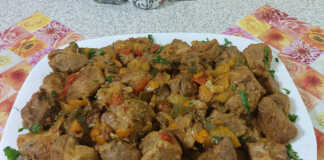 κρασάτη χοιρινή τηγανιά