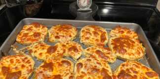 μελιτζάνες στο φούρνο με τυρί