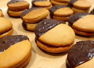 Μελοκούλουρα με σοκολάτα