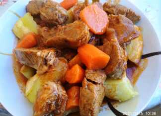 Μοσχαράκι κικκινιστό με πατάτες φούρνου