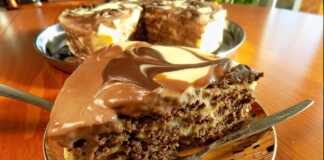 Μπισκοτογλυκό με 3 σοκολάτες