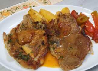 Μπριζόλες με πατάτες και λαχανικά στο φούρνο