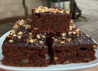 Κέικ με μαρμελάδα και σοκολάτα