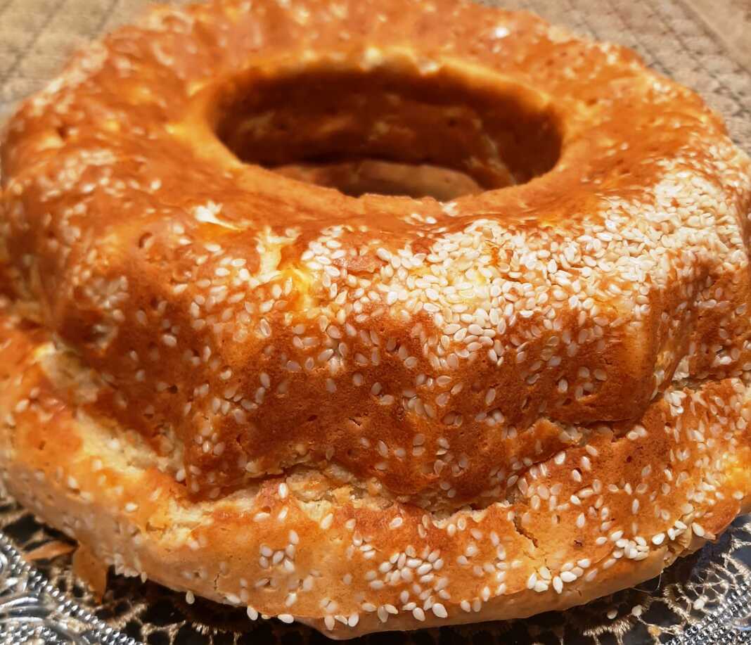 γιαουρτοτυρόψωμο