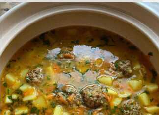 Κεφτεδάκια σε σούπα με μπαχαρικά